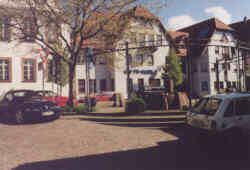 Der Dorfplatz in Kirrweiler